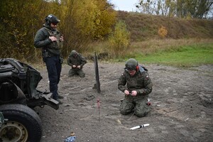 Ćwiczenia w polowej bazie minersko-pirotechnicznej 