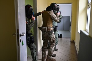 Słuchacze podczas zajęć praktycznych