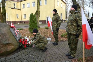 Uroczystość 107. rocznicy odzyskania przez Polskę Niepodległości 