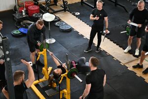 pierwsza konkurencja 