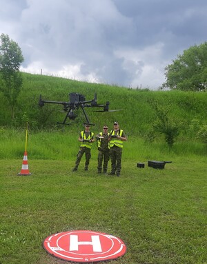 Nowi piloci dronów 