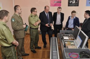 Wizyta ekspertów Agencji ds. Przestępczości Wielkiej Brytanii w Centrum Szkolenia SG 