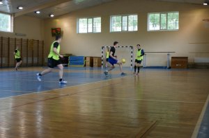 Piłka halowa w ramach Sportowego Grand Prix Komendanta CSSG 